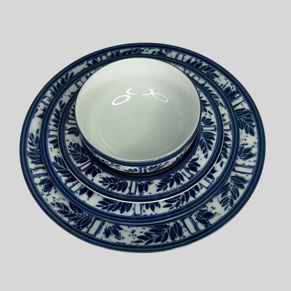 Dansk Blue & White Floral Ceramic Plate Bowl Dinnerware Set 4 - Picture 8 of 8